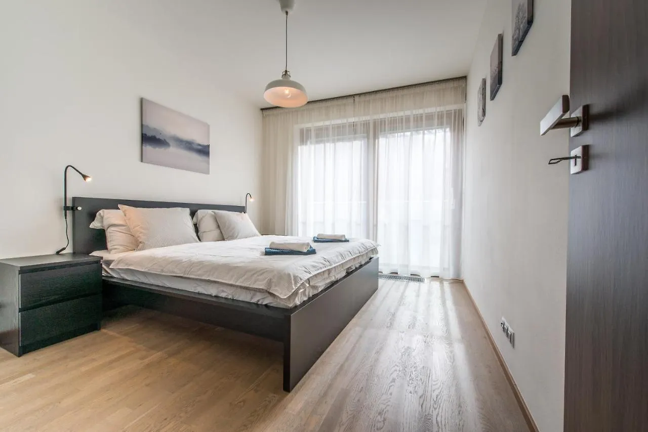 Mozart Central Apartments With Garage Prague